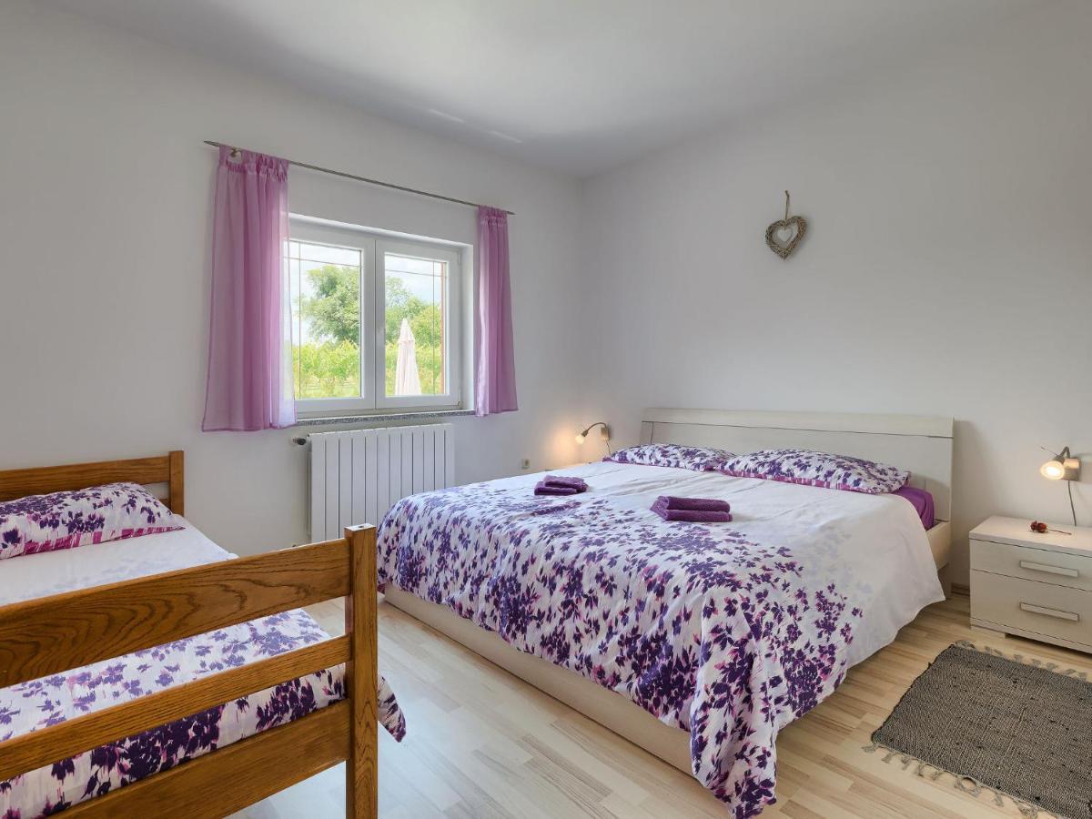Holiday Home Melian By Interhome Barban Екстер'єр фото